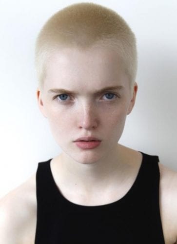 Ruth Bell - model rambut pendek pilihan 2017